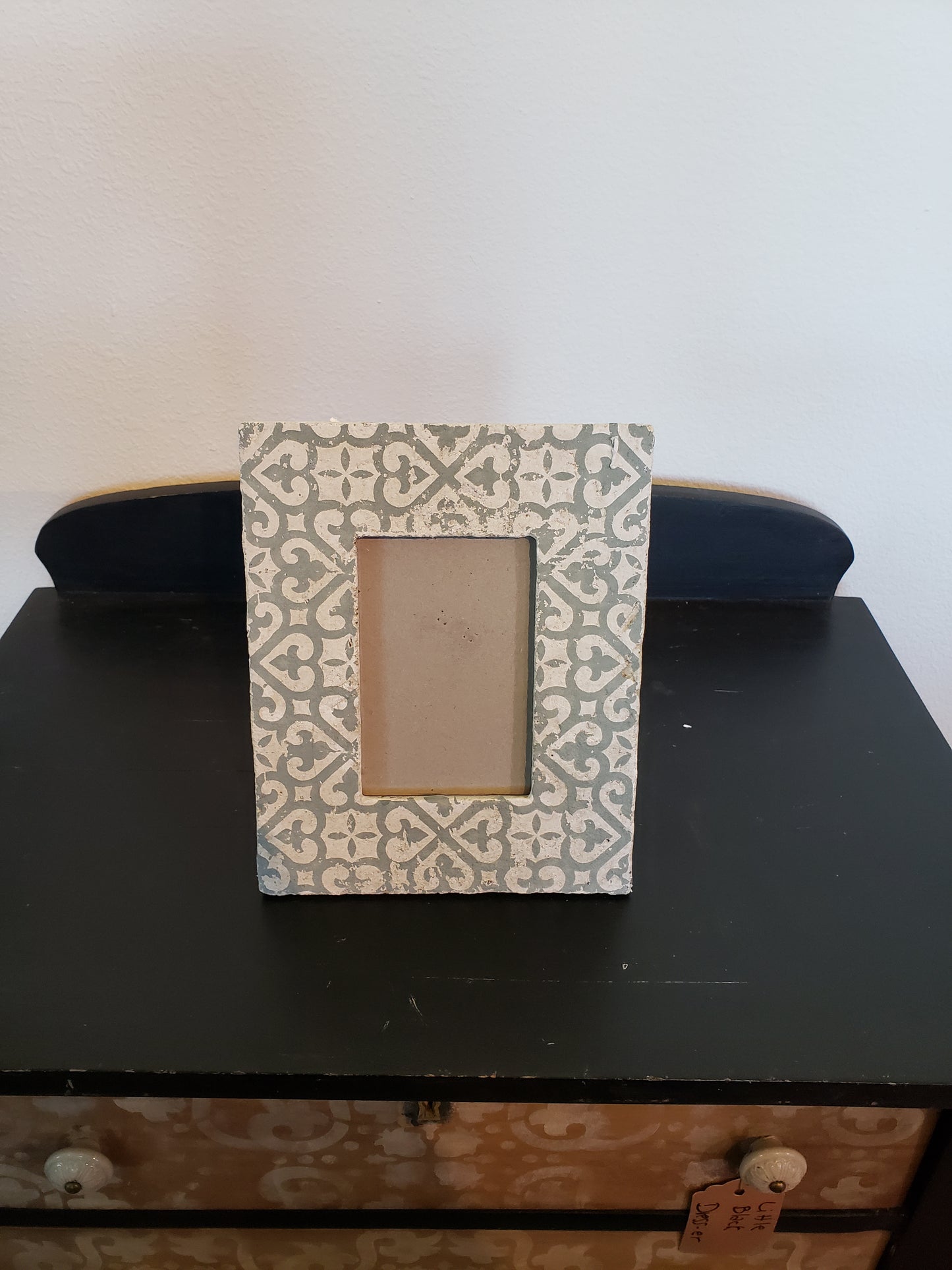 Cement Painted Picture Frame - The Desert Paintbrush