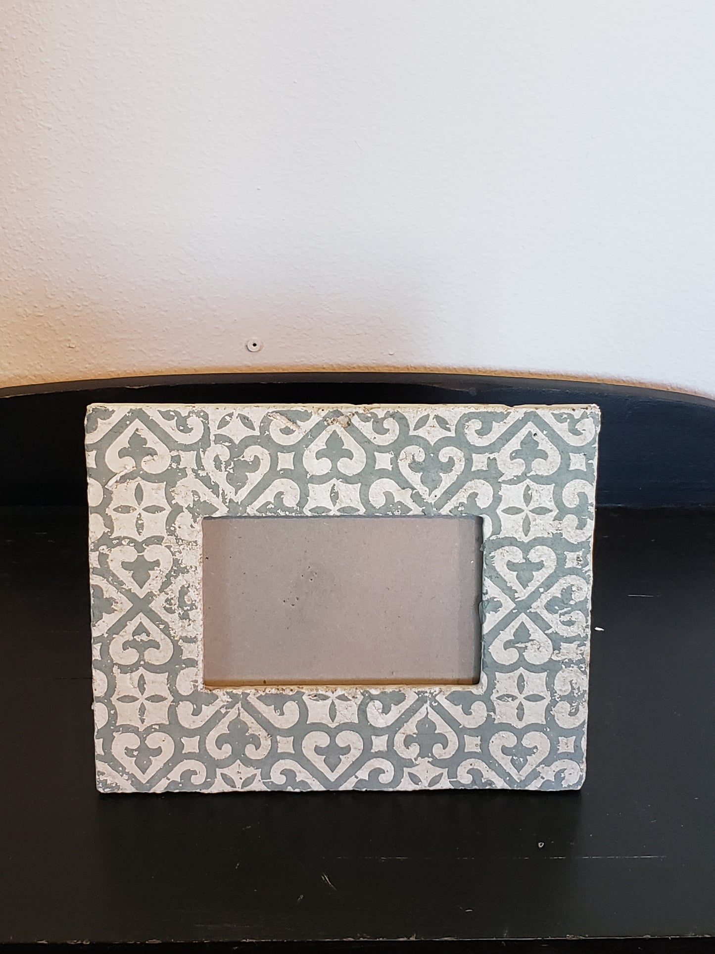 Cement Painted Picture Frame - The Desert Paintbrush