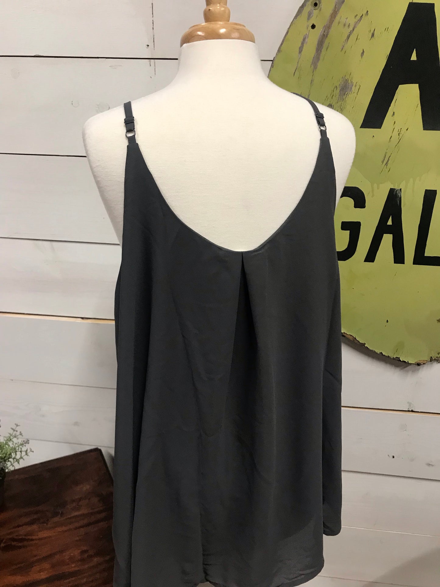 Grey Pleated Tank - The Desert Paintbrush