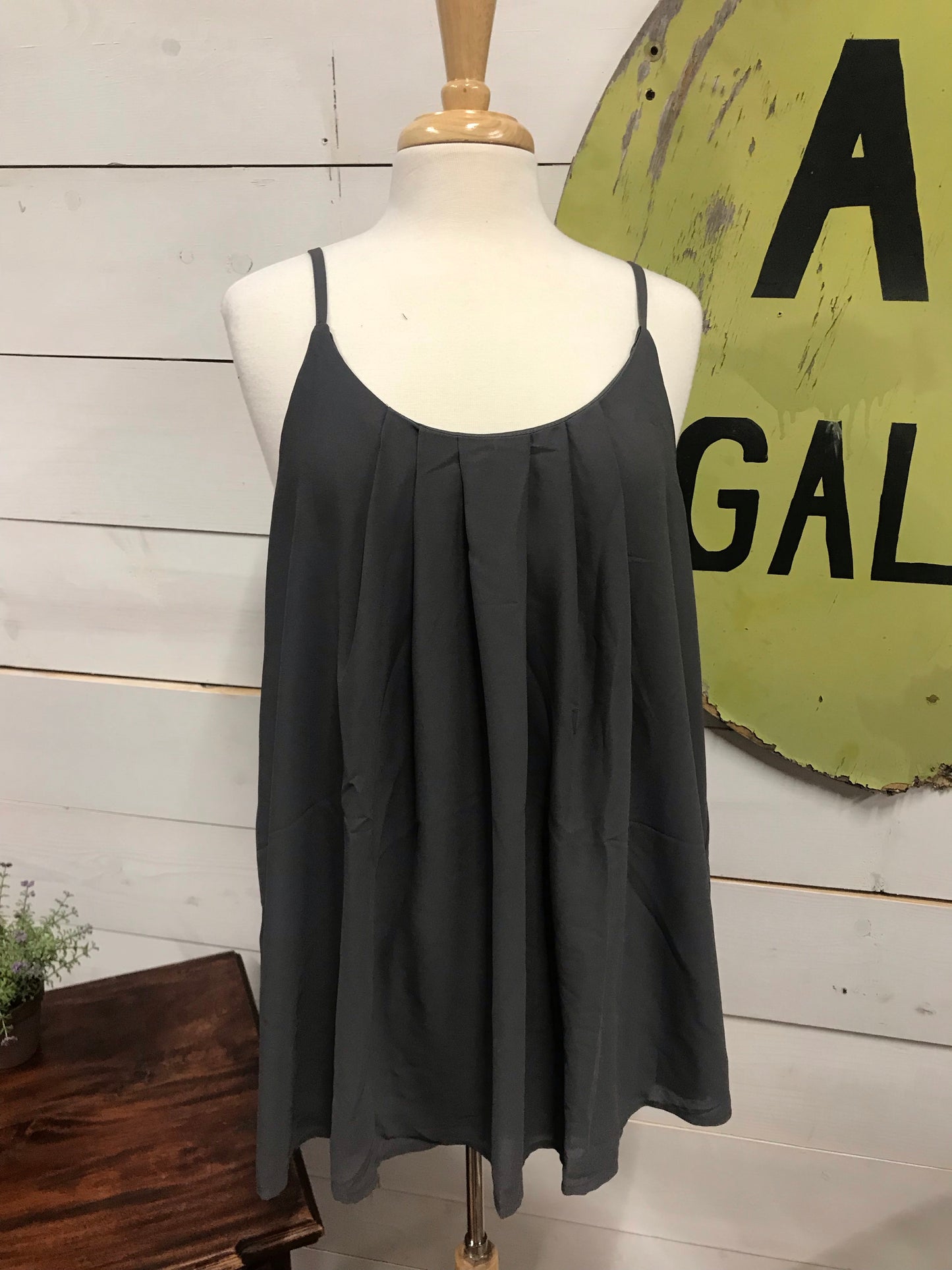 Grey Pleated Tank - The Desert Paintbrush