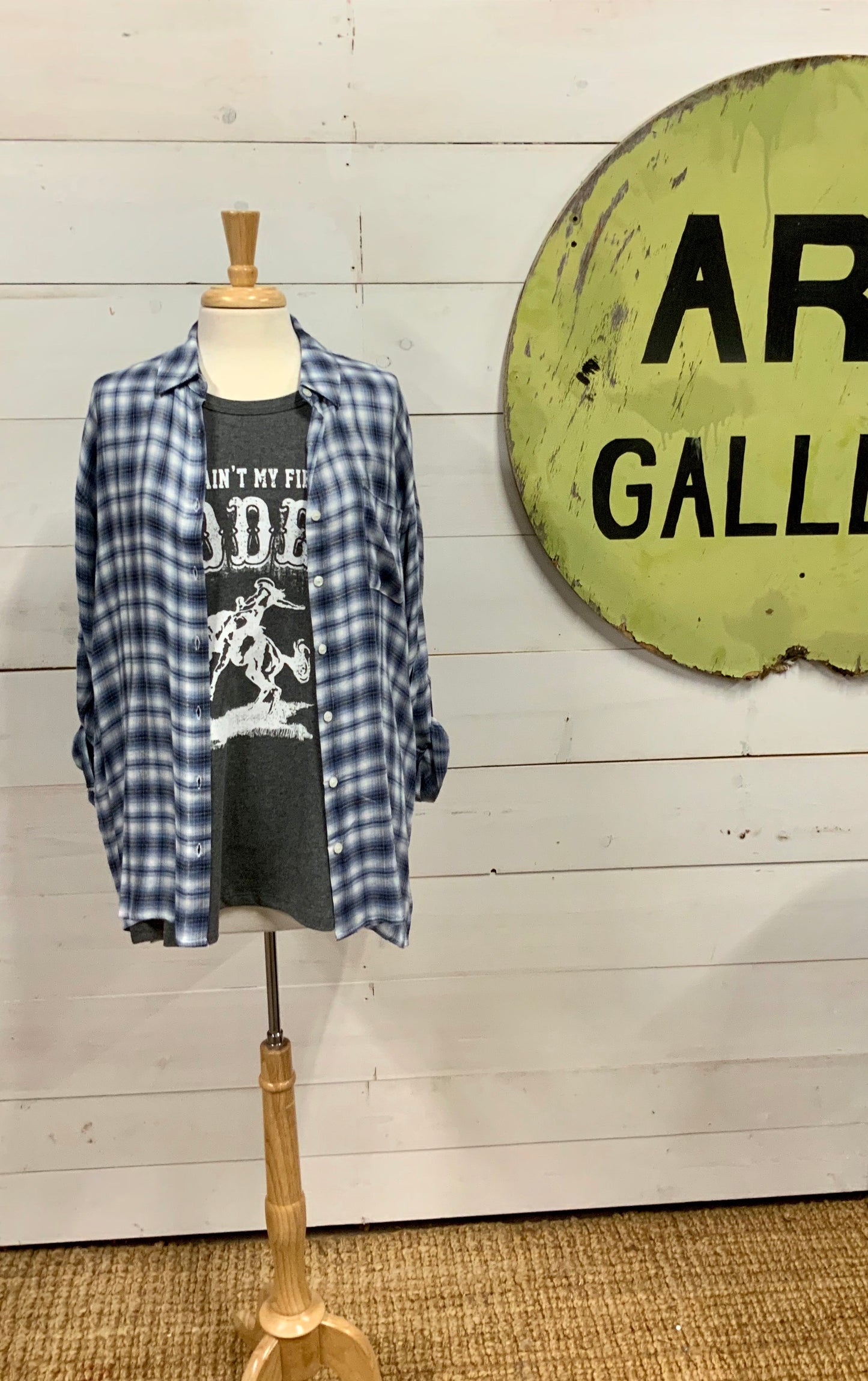 Aint My First Rodeo! Tee - The Desert Paintbrush