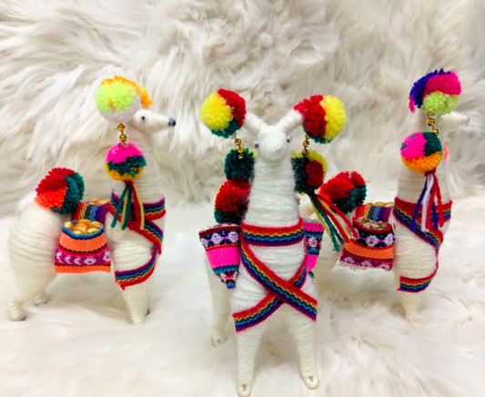 Inspired Peru - Fiesta Llama - The Desert Paintbrush