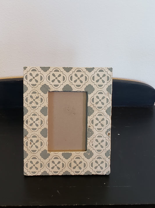 Cement Painted Picture Frame - The Desert Paintbrush