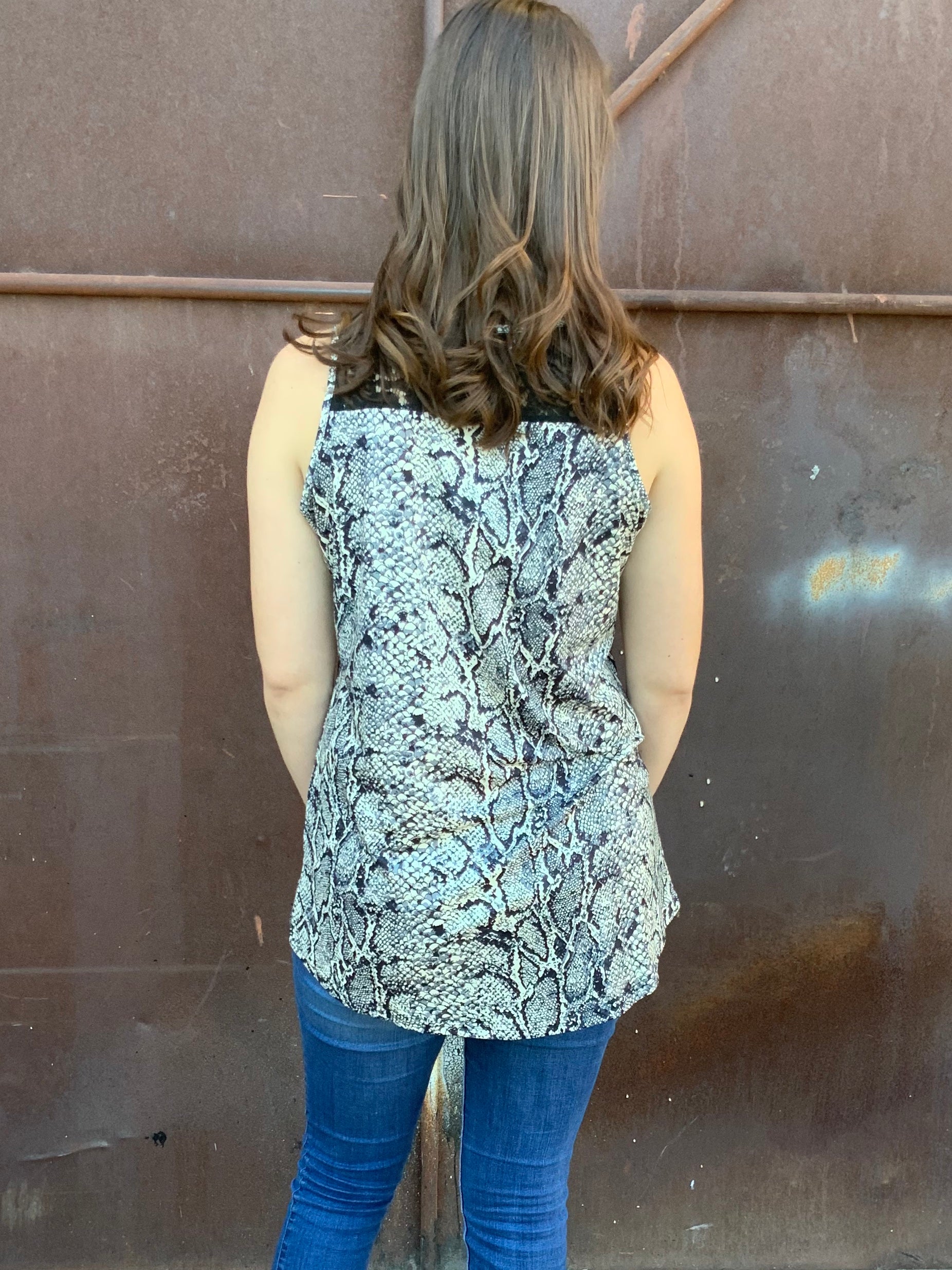 Sneaky python lace tank - The Desert Paintbrush