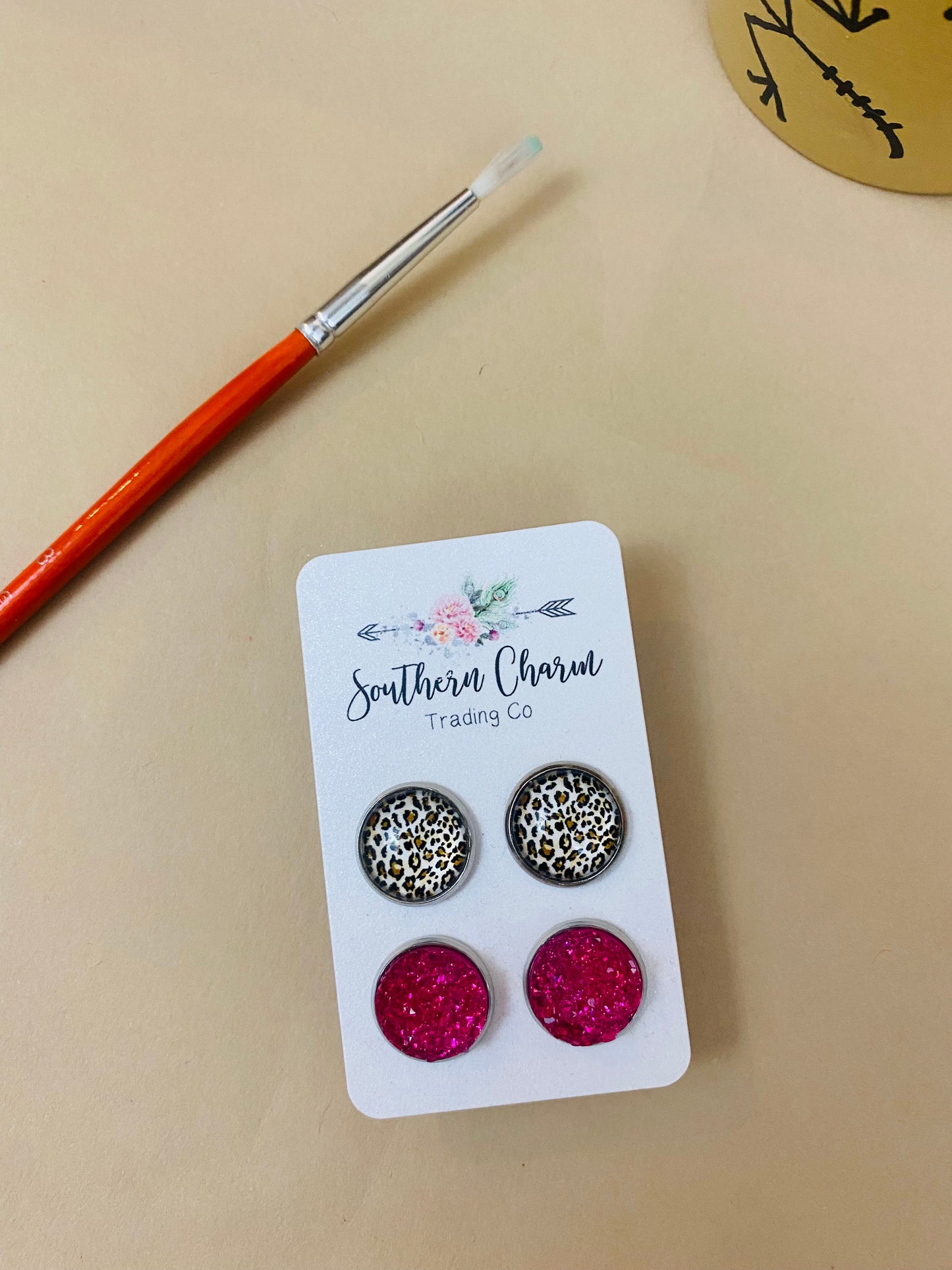 Leopard and pink sparkly earring set