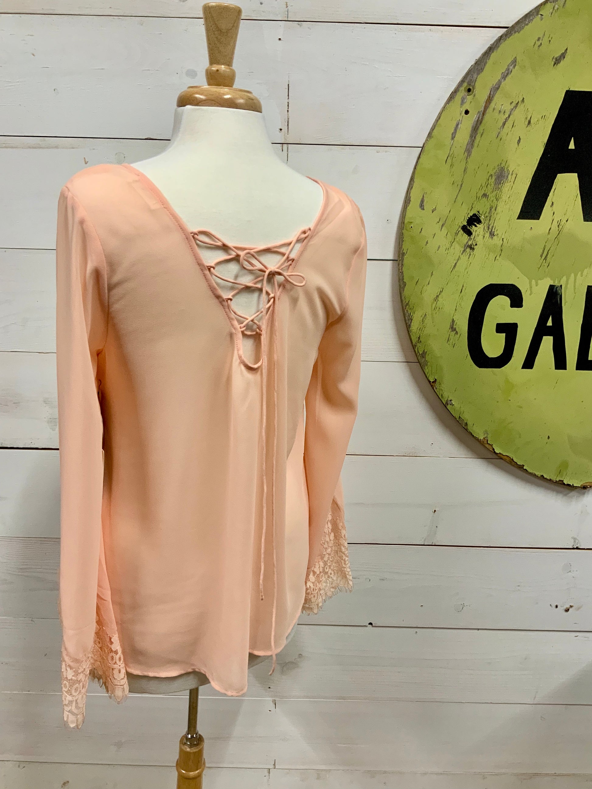 Sweet Pink Lace Top - The Desert Paintbrush