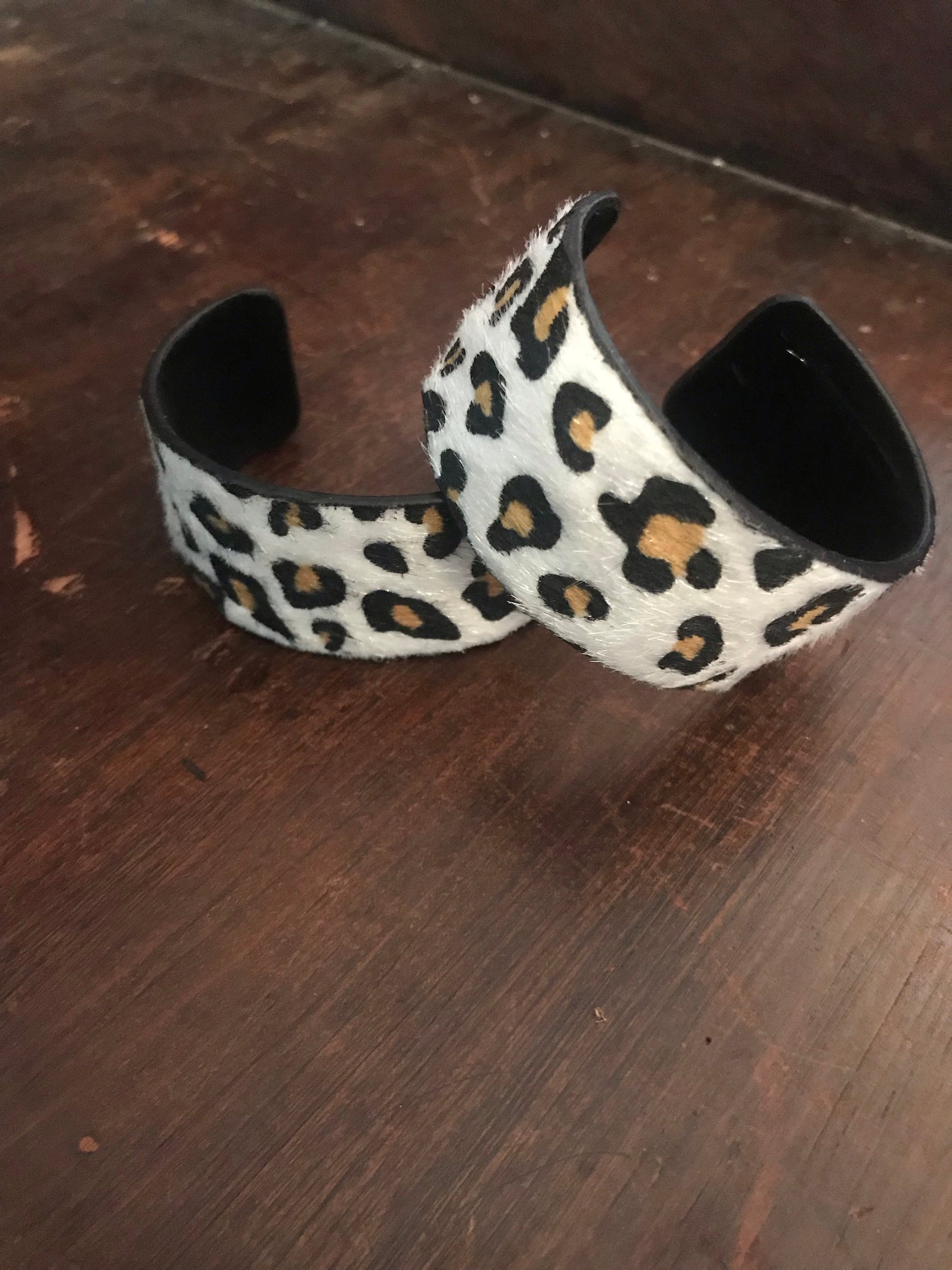 Leopard cuff - The Desert Paintbrush