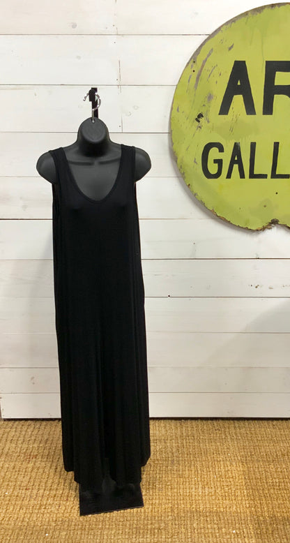 Black sleeveless jumpsuit - The Desert Paintbrush