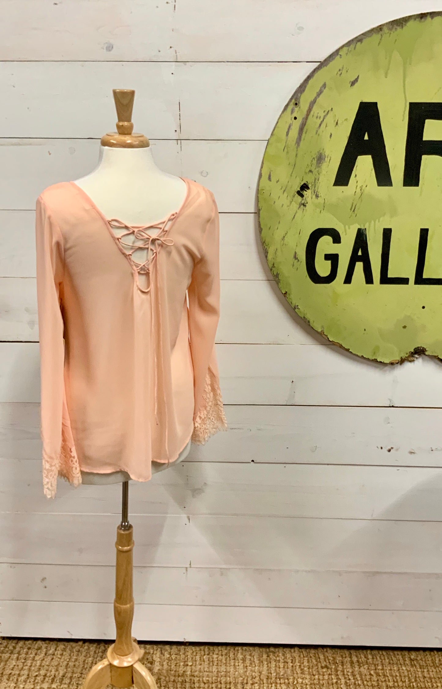 Sweet Pink Lace Top - The Desert Paintbrush